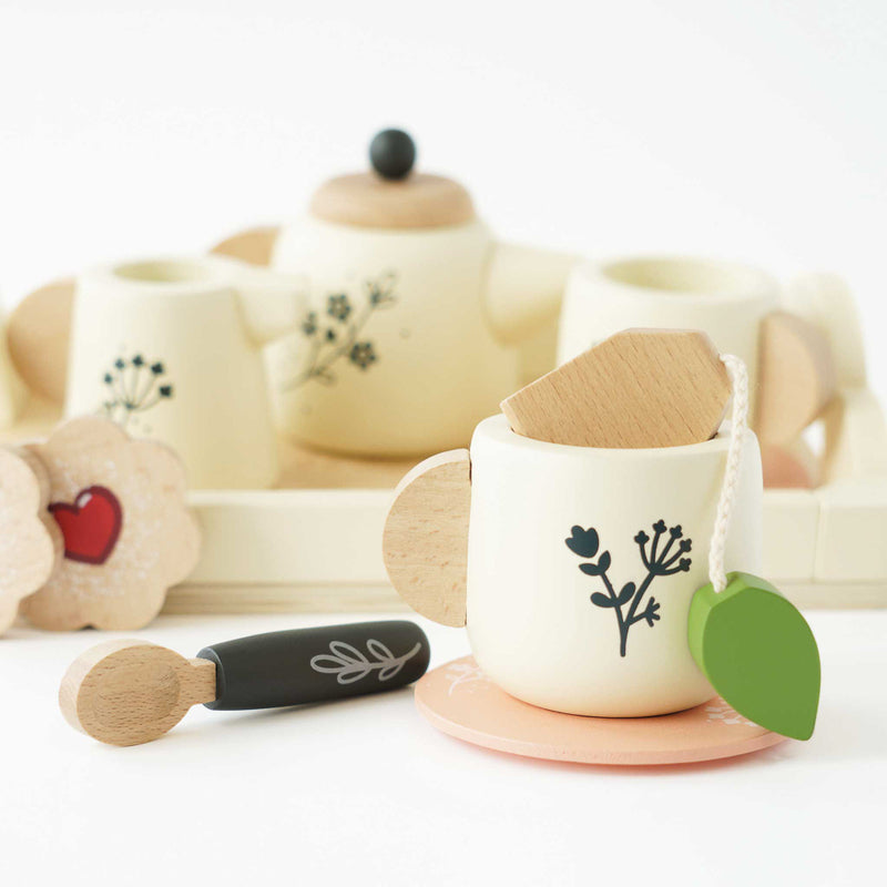 Le Toy Van Wooden Tea Set & Tray 12pc
