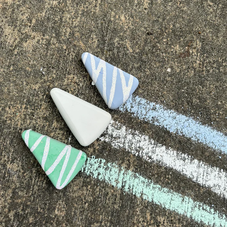Twee Sidewalk Chalk Snow Trees