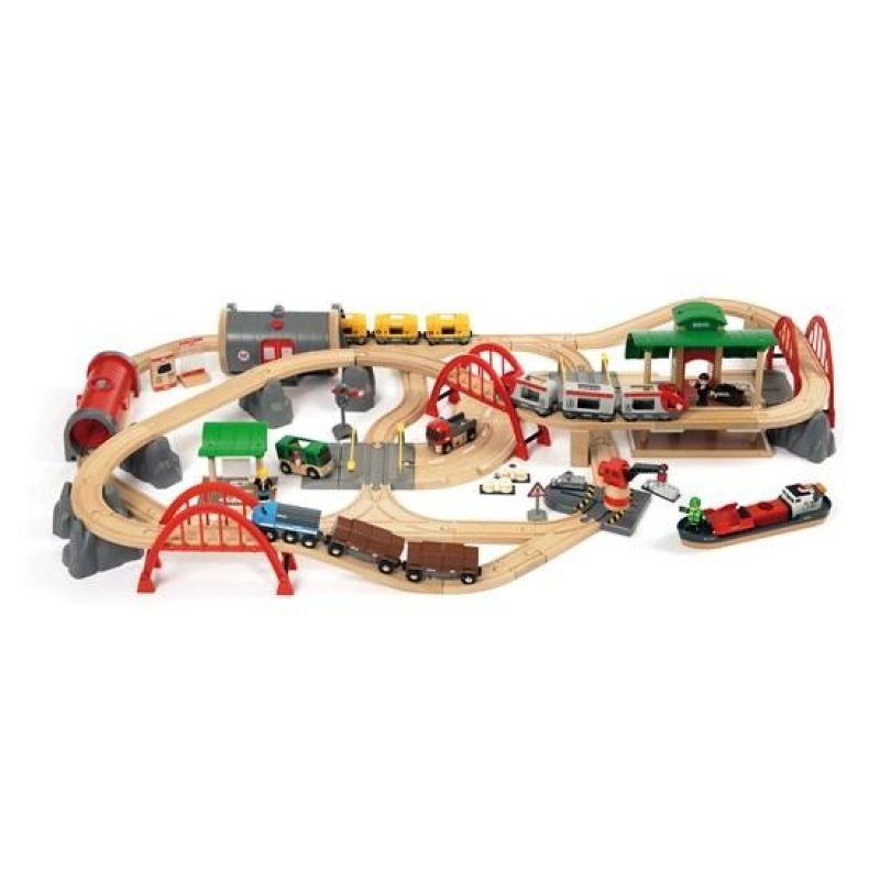 BRIO Deluxe Railway Set 87 Pieces