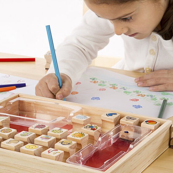 Melissa & Doug Favourite Things Stamp Set