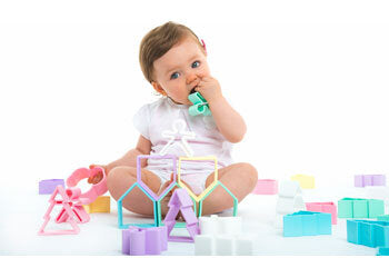 DENA Toys Kid 6pc and House 6pc