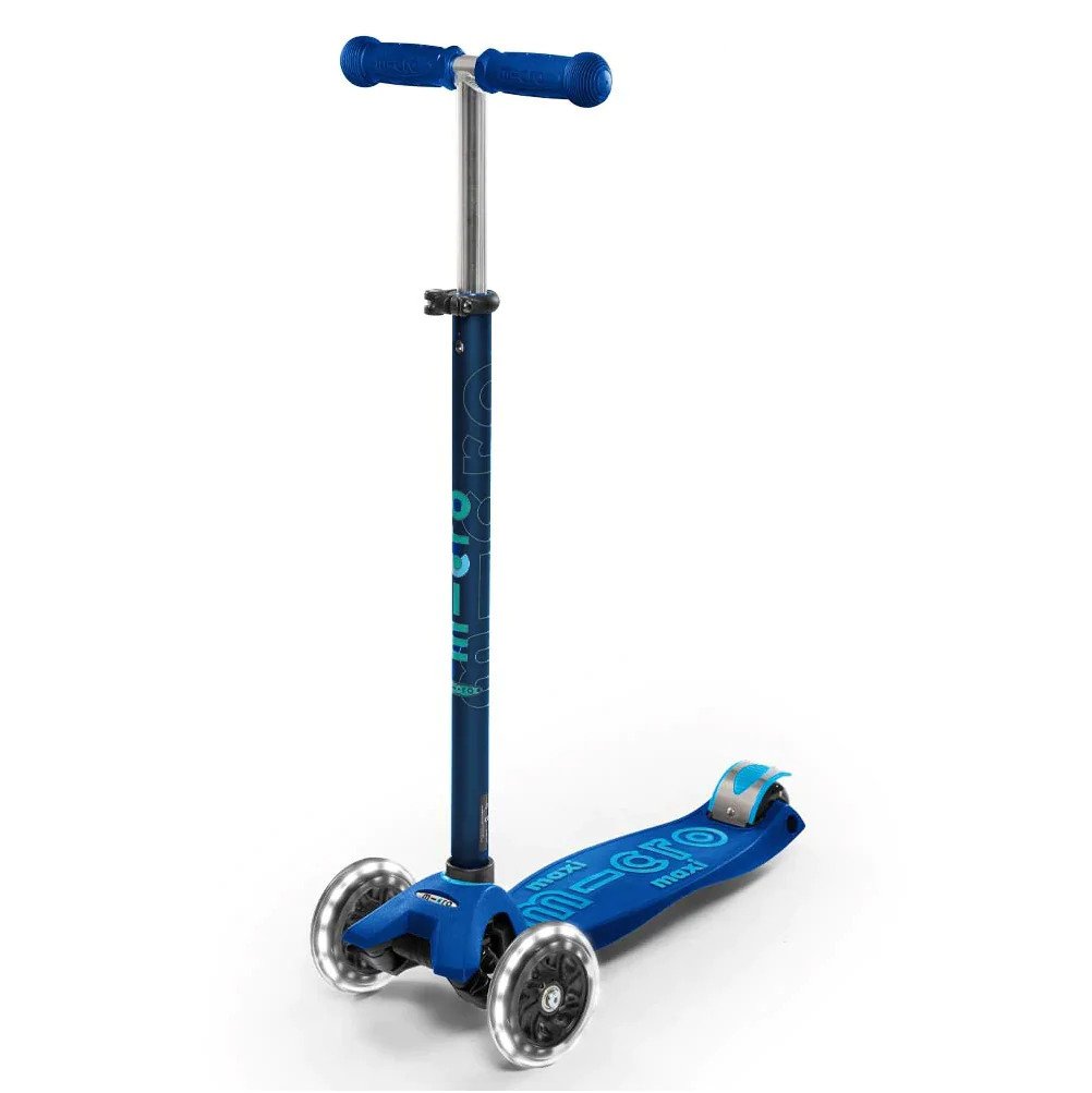 Mirco Scooters Maxi Micro Deluxe LED Scooter