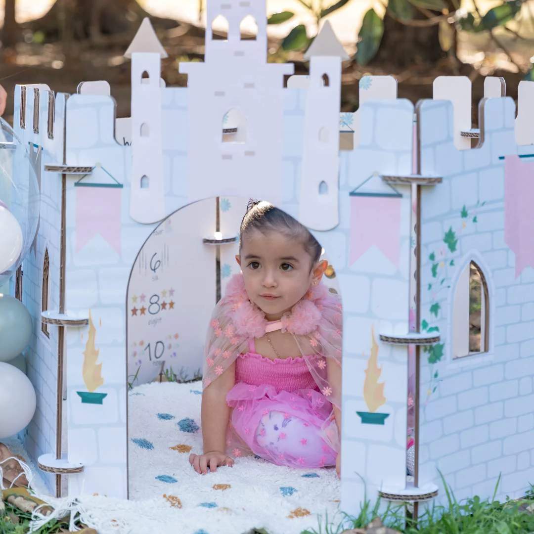 Paper Pops Interactive Playscreens Fairytale Castle