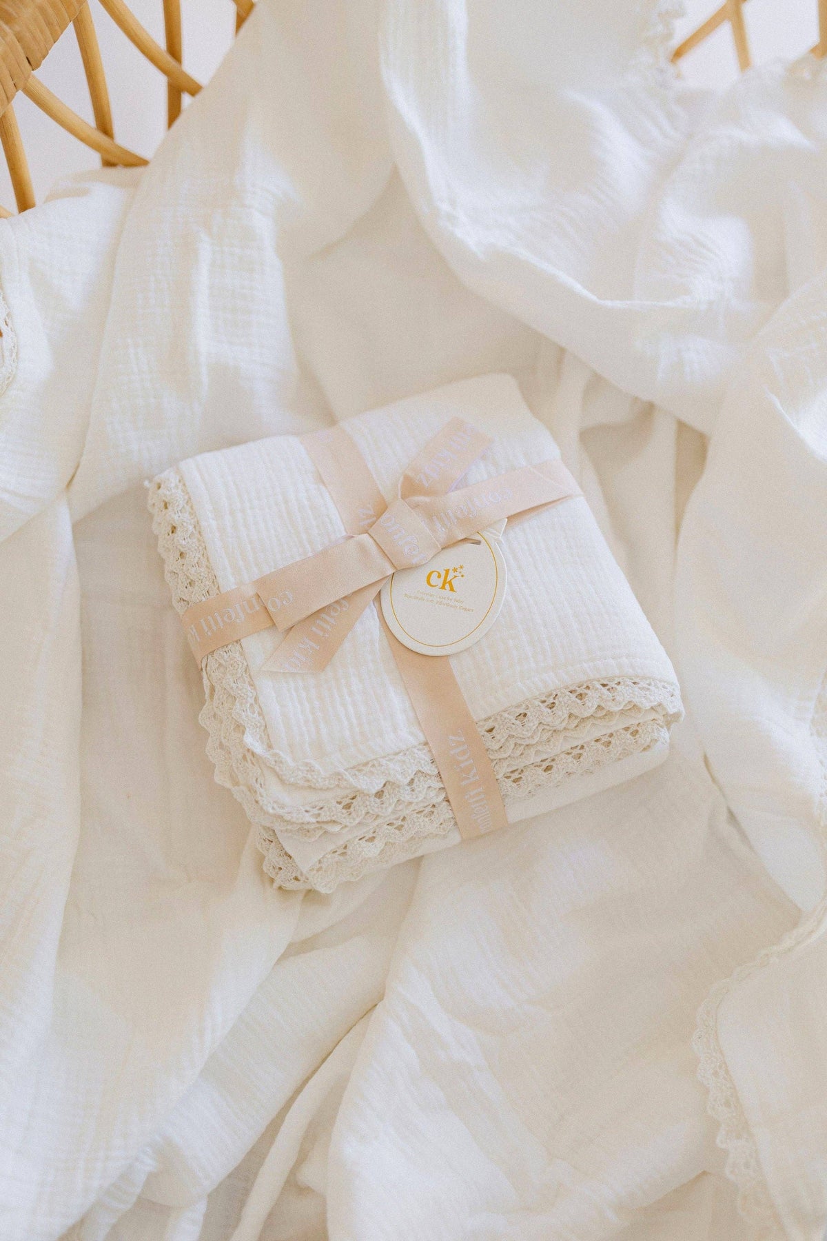 Confetti Kids Classic Muslin Blanket | White