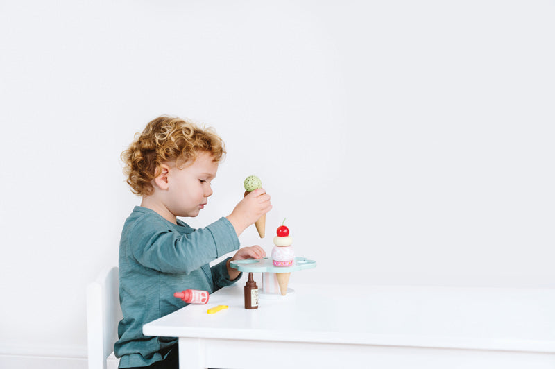 Le Toy Van Ice Cream Stand & Toppings