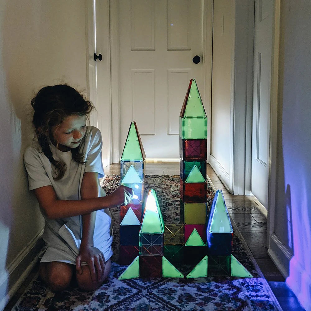 MAGNA-TILES Glow 16pc Set