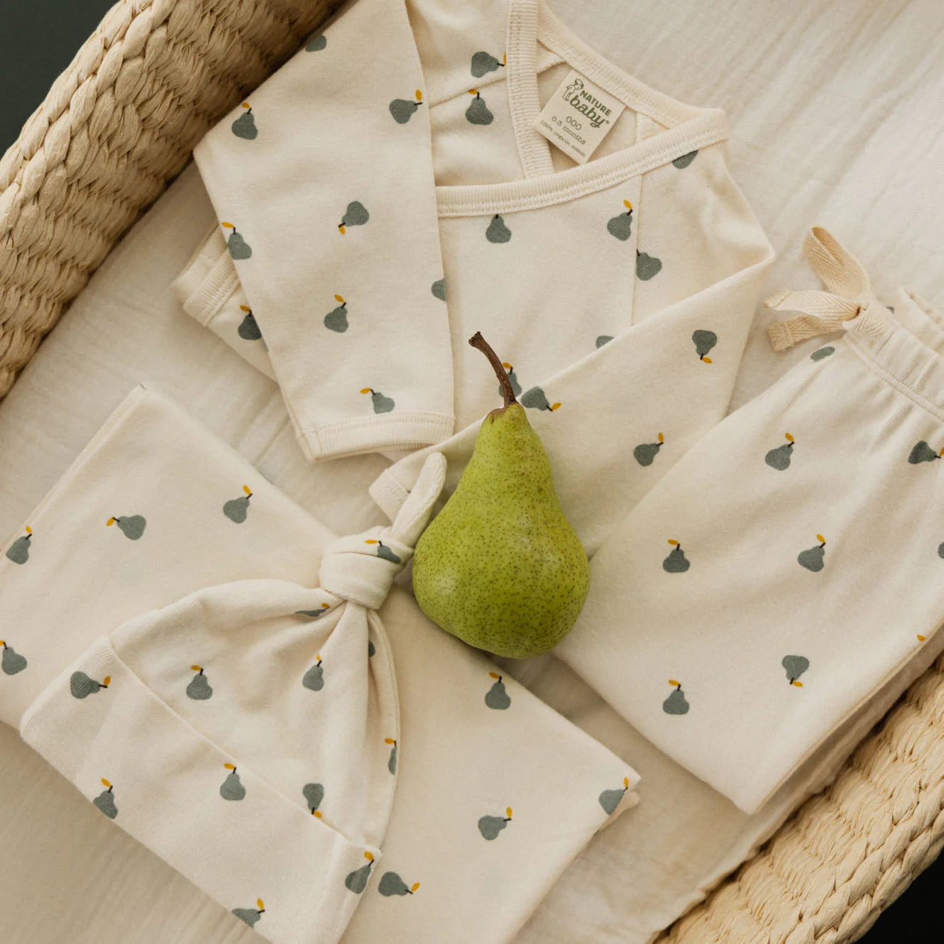 Nature Baby Welcome Home Set Petite Pear