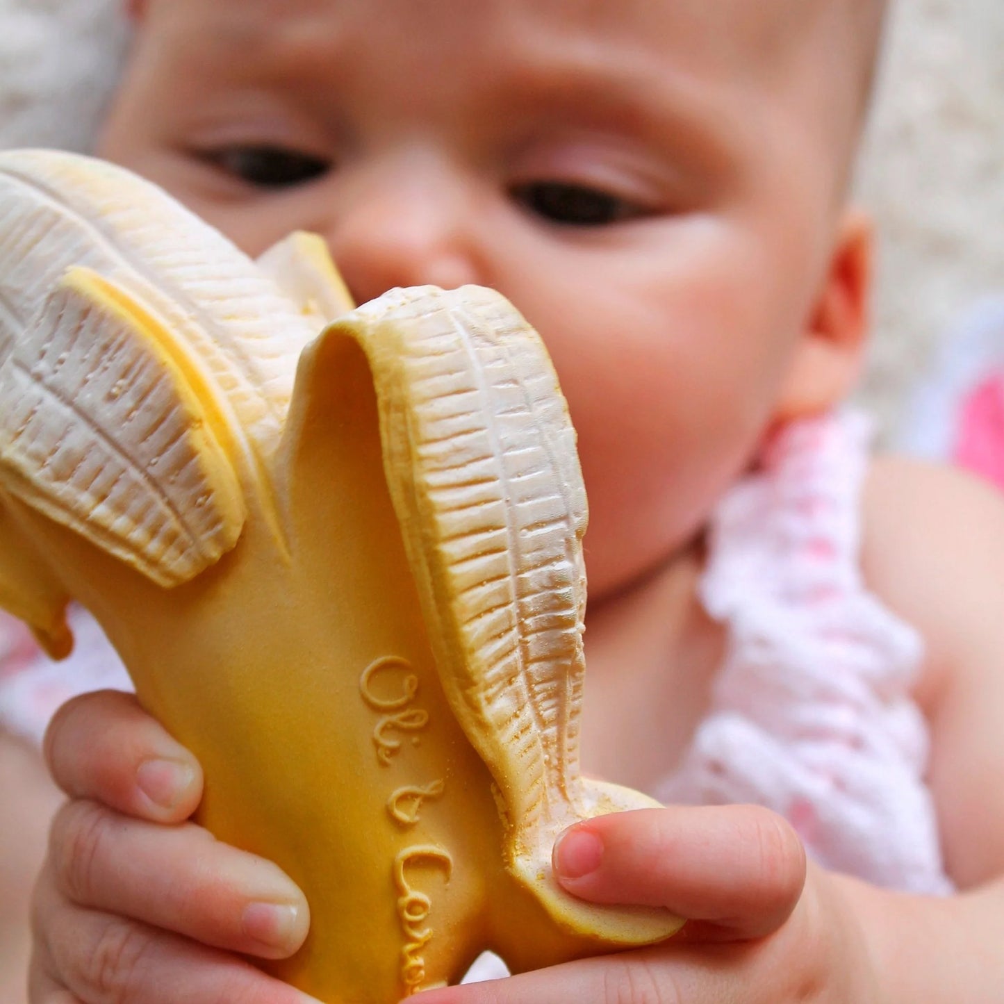 Oli & Carol Teether Ana Banana