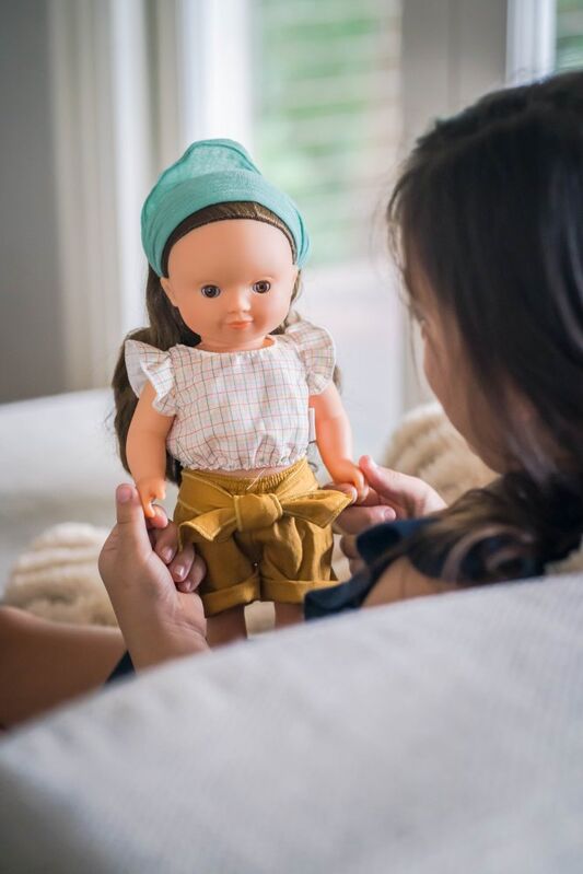 Pomea Lovely Josephine Brunette Hair Doll 32cm