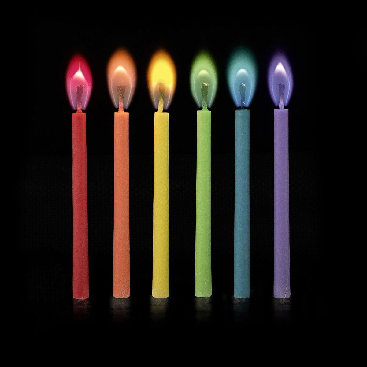 Legami Coloured Flame Candles 12pk