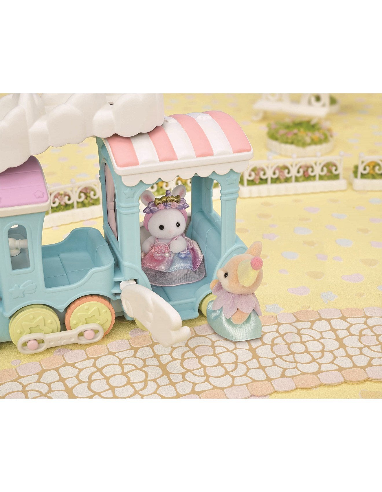 Sylvanian Families Floating Cloud Rainbow Train